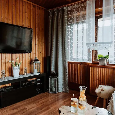 Apartmán Tatra House Z Jacuzzi *